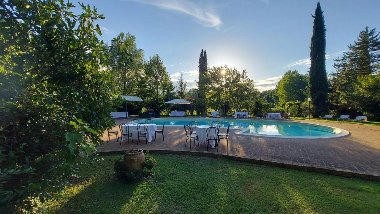 Country Hotel Poggiomanente Umbertide Exterior photo