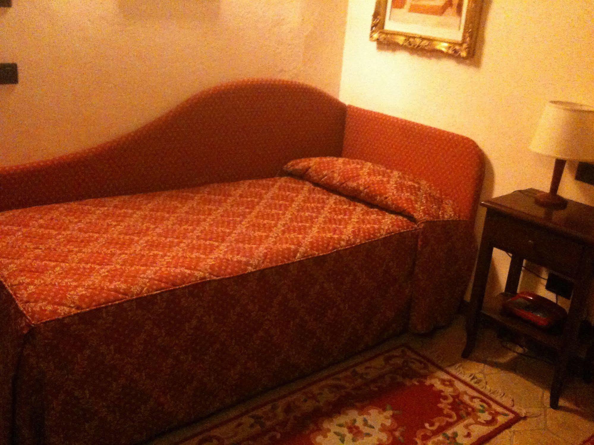 Country Hotel Poggiomanente Umbertide Exterior photo